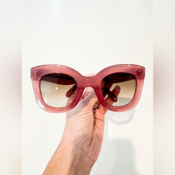 CELINE Sunglasses - Picture 4 of 7